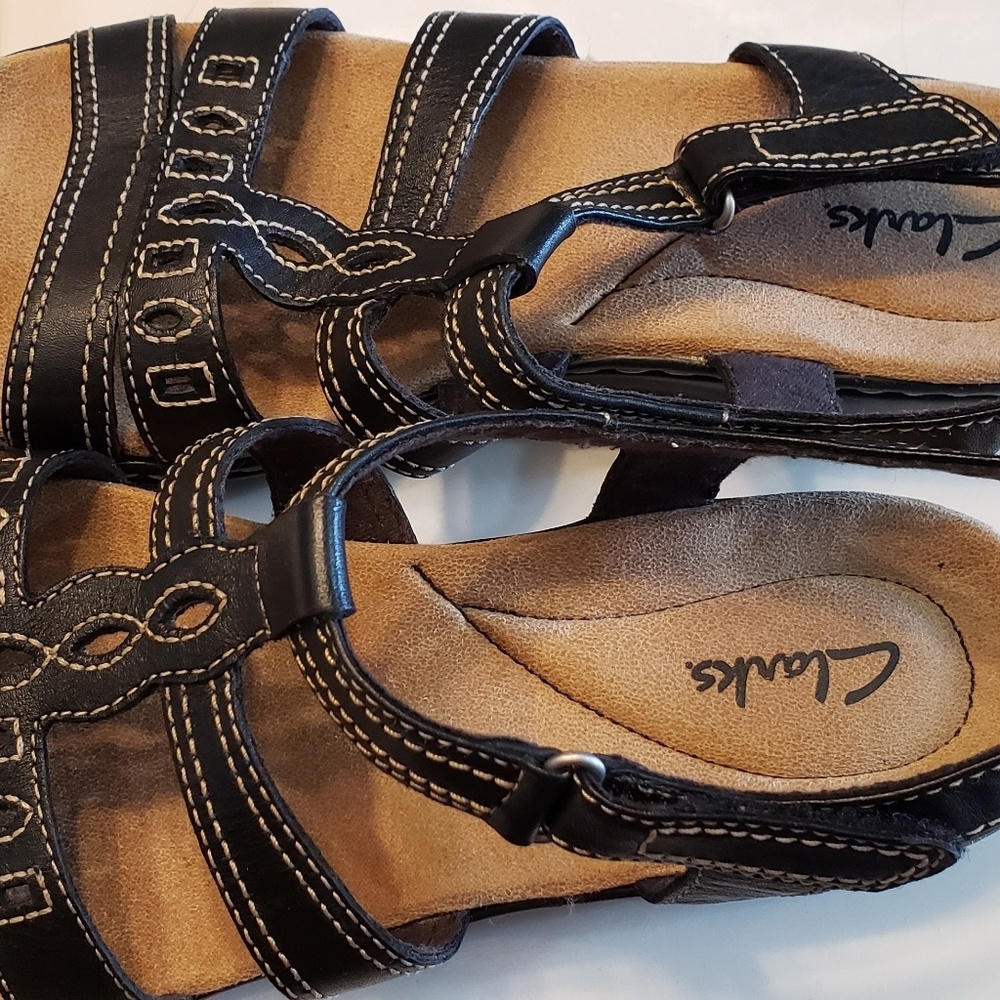 Sandal